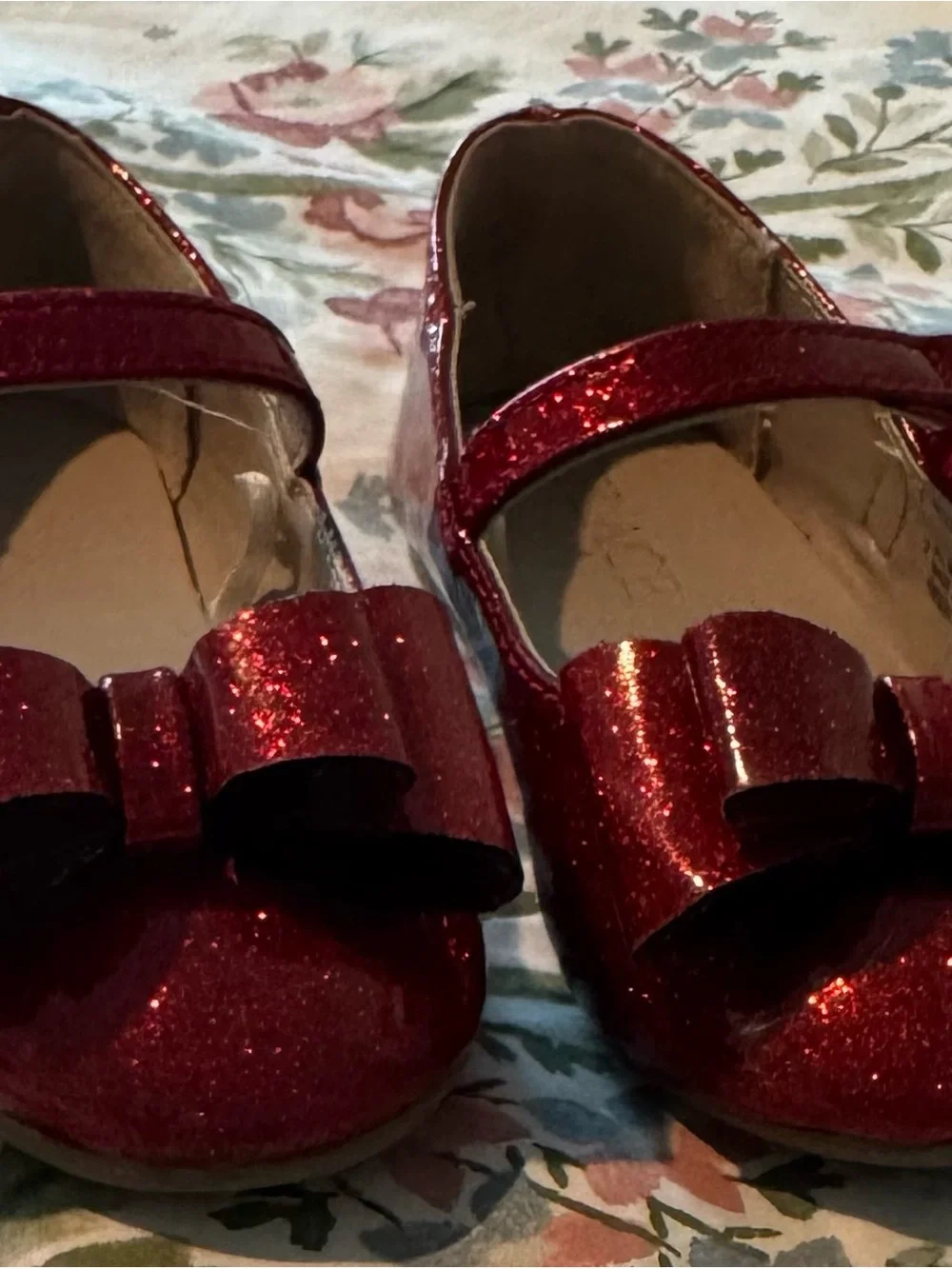 The Children's Place Red Glitter Bow Mary Jane Shoes